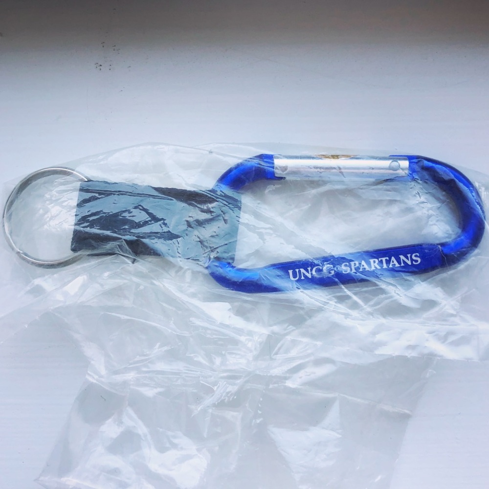 Blue UNC Greensboro Spartans carabiner keychain